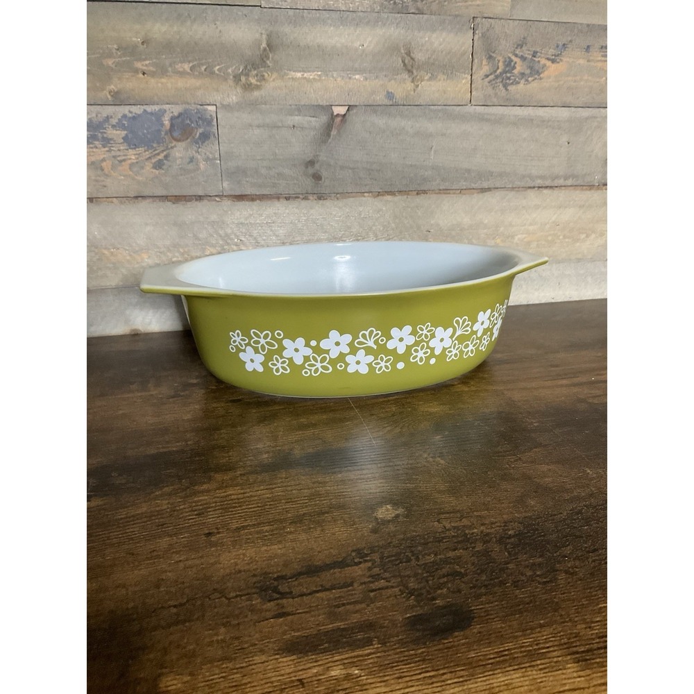 Vintage Pyrex 045 2.5 QT Oval Casserole Spring Blossom Green Daisy